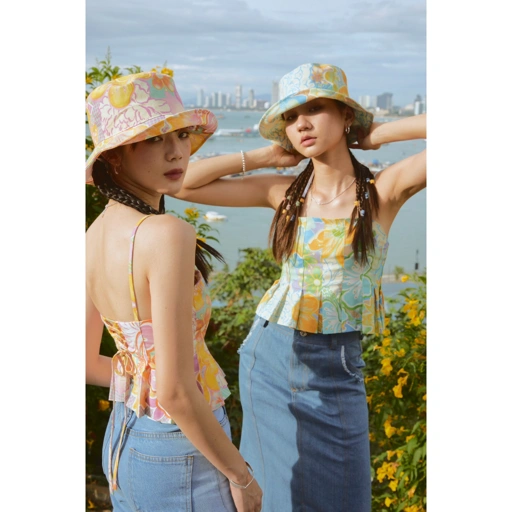 Image of BONITA BUCKET HAT หมวก