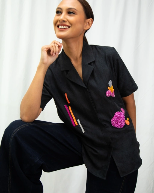 Image of Orla Black Shirt in Short Sleeve