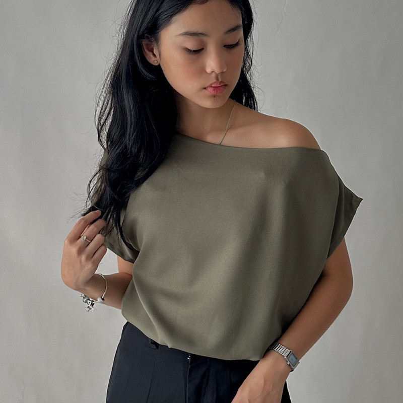 TO.KART Nara Top | Your Basics Collection