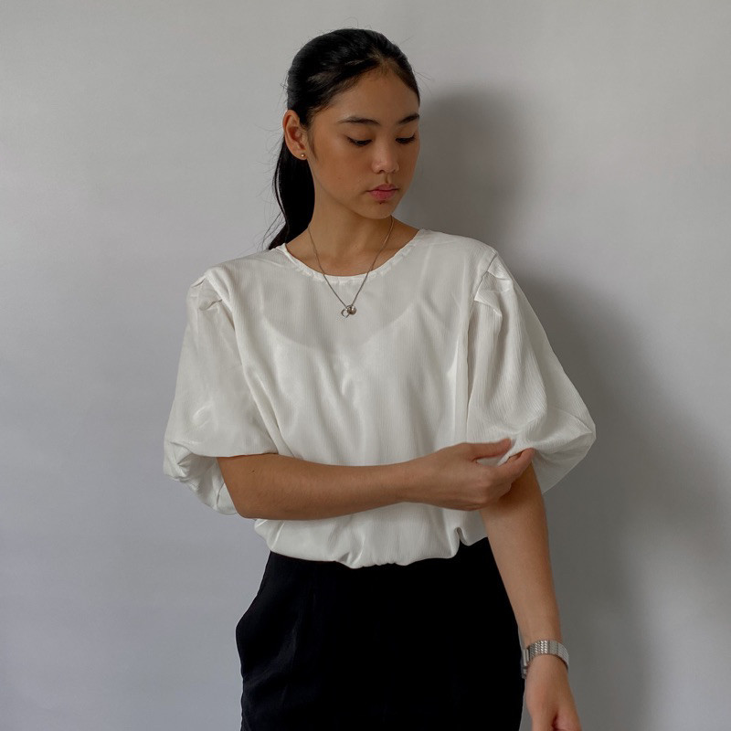 TO.KART Gea Top | Flowy Collection