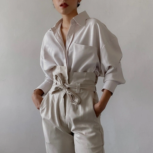 Image of TOKART Ellie Shirt | Your Basic Collections