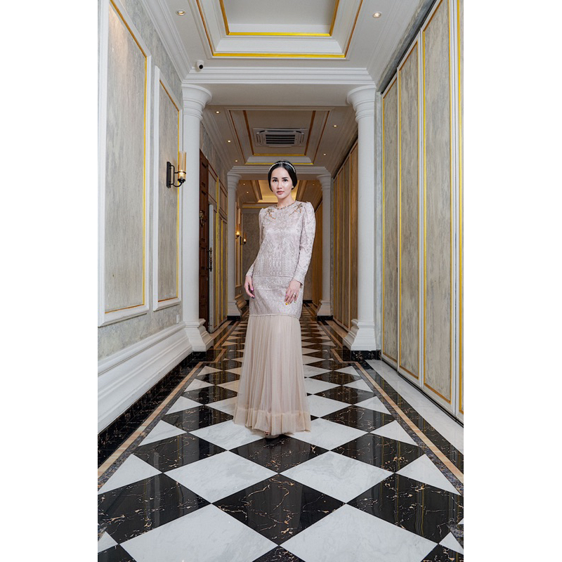 amrthelabel / taaya hijab / nude pink