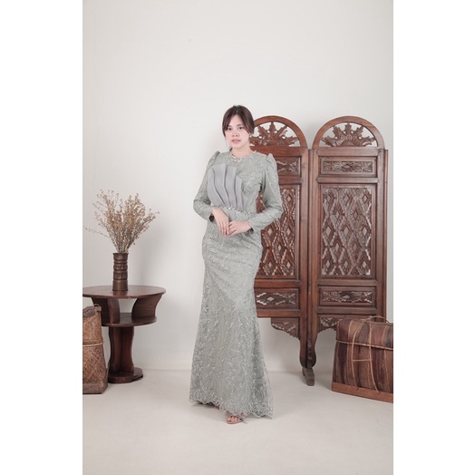 amrthelabel / aleena / light sage