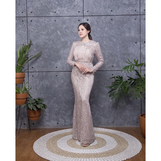 amrthelabel / aleena hijab / nude cream