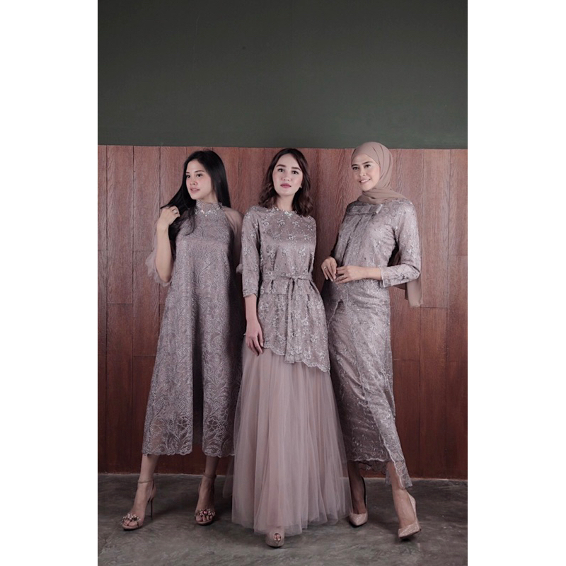 amrthelabel / marra hijab / deep purple
