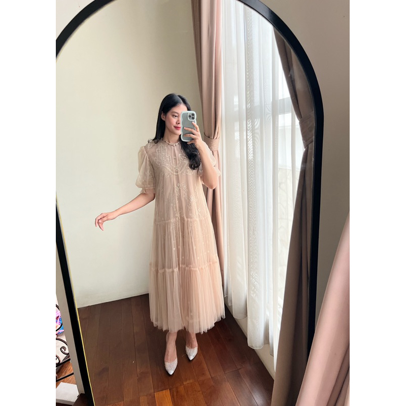 amrthelabel / oscar midi / nude