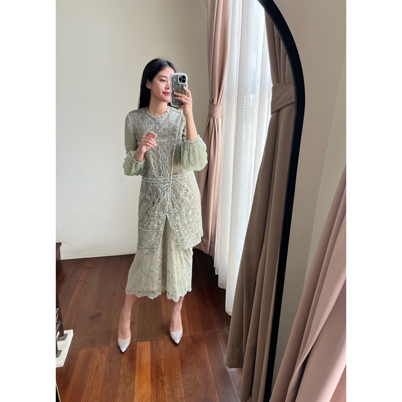 amrthelabel / jacinta set / sage green