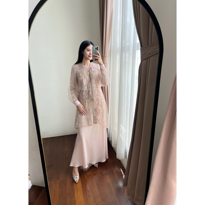 amrthelabel / edelweiss set / nude