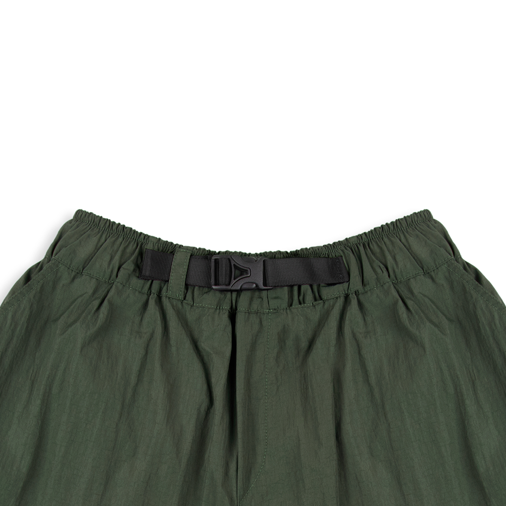 Roofwell - Devcon Olive | Crinkle Shortpants | Celana Crinkle Pendek | Celana Cargo Pendek | Boardshort | Celana Santai Unisex |
