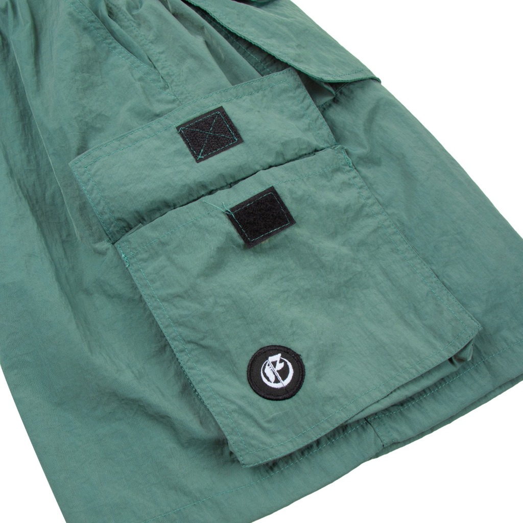 Roofwell - Devcon Sage | Crinkle Shortpants | Celana Crinkle Pendek | Celana Cargo Pendek | Boardshort | Celana Santai Unisex |