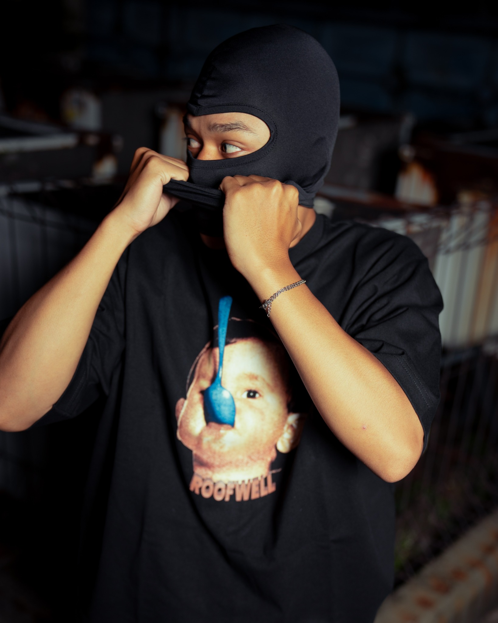 Roofwell - Misbehaving Black | Tshirt Heavyweight 16s | Tshirt Oversize Unisex |