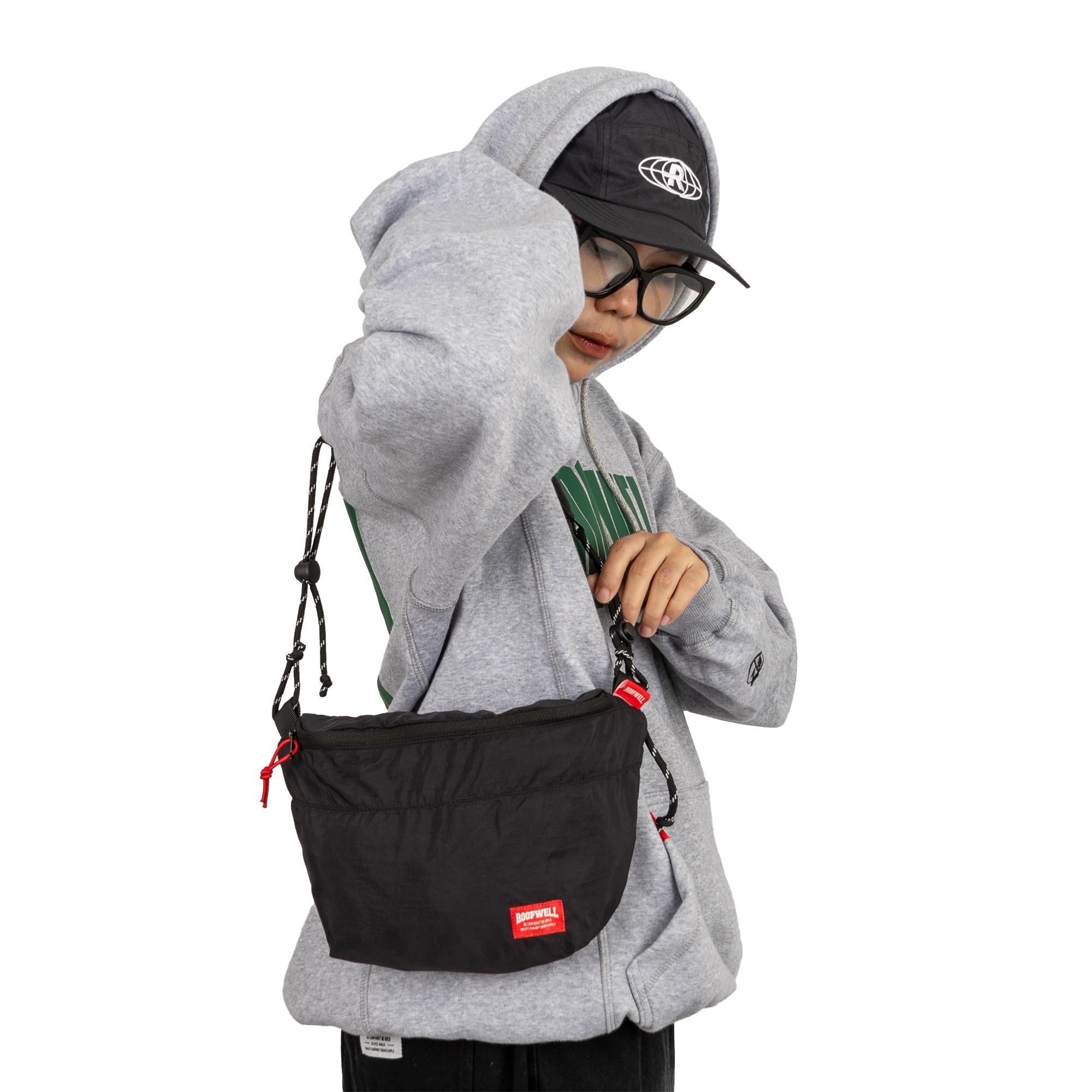 Roofwell - Russo Black | Sling Bag | Tas Selempang | Tas Crinckle Unisex |