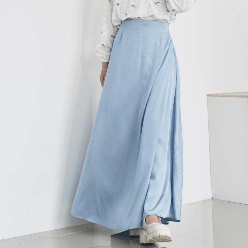 NUNA Premium Sateen Silky Skirt
