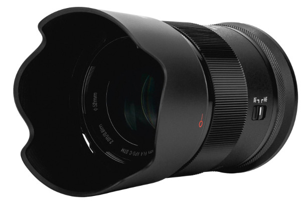 Meike 55mm F/1.4 Auto Focus APS-C Portrait Lens For Full-Frame Equivalent