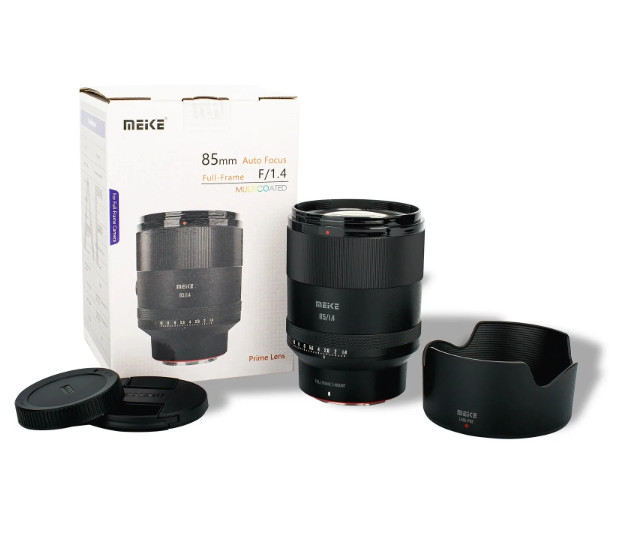 Meike 55mm F/1.4 Auto Focus APS-C Portrait Lens For Full-Frame Equivalent