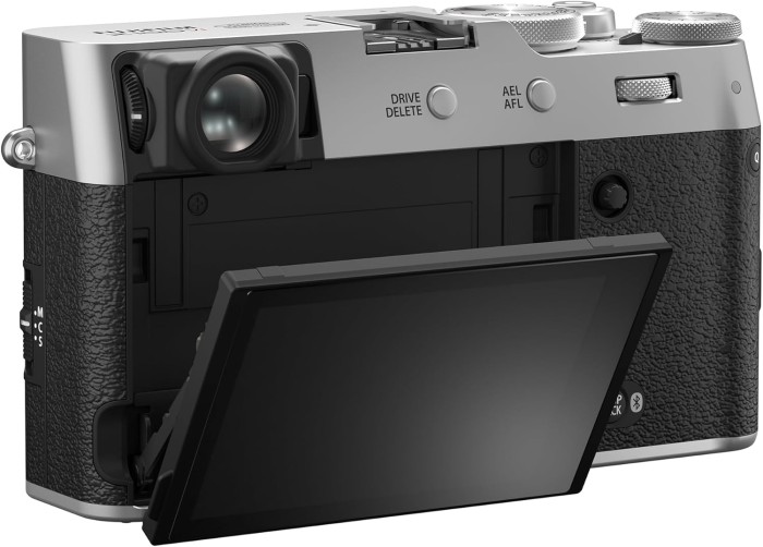 Fujifilm X100VI Digital Camera with 40.2MP APS-C X-Trans X-Processor 5 Image Fujinon 23mm f/2 Lens - Resmi