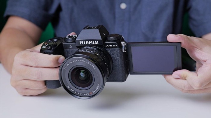 Kamera Fujifilm X-S20 Kit 16-50mm Digital Camera Mirrorless - Resmi