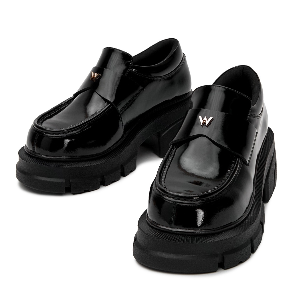 THE SLAY-DY WOLF LOAFER - The wolf