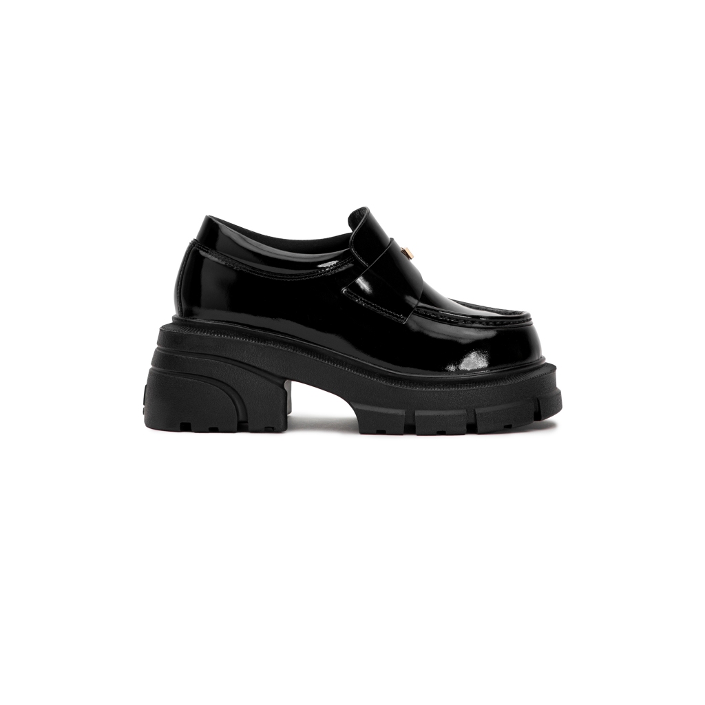 THE SLAY-DY WOLF LOAFER - The wolf