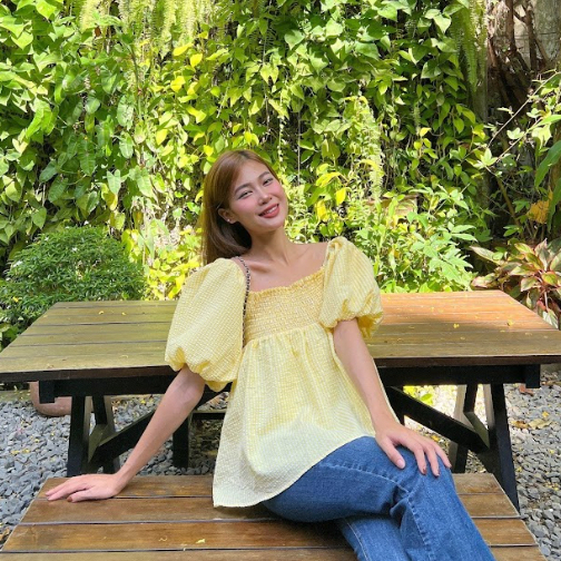 Baby doll shirt with puff sleeves - dottie