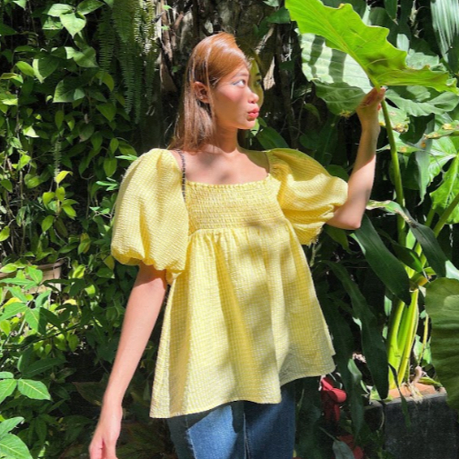 Baby doll shirt with puff sleeves - dottie