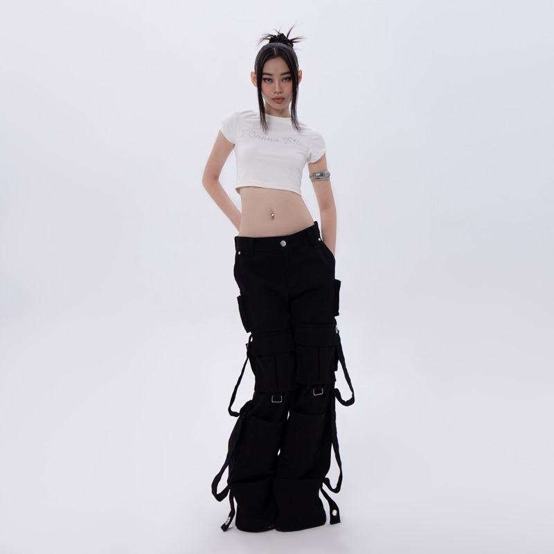 Wanna Bite Crop Top - scovism