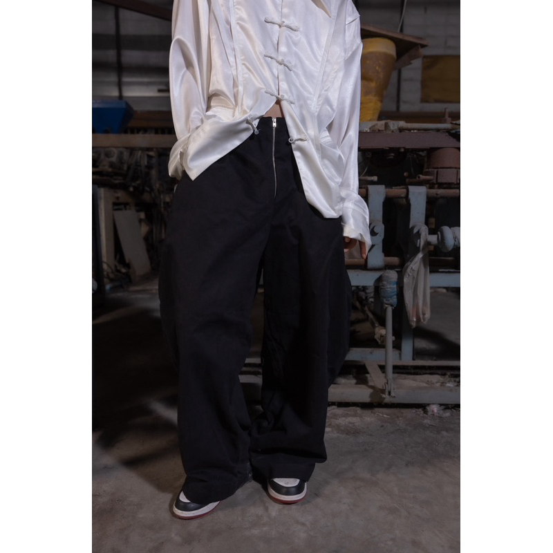 Kawloon Low-rise Pant - LOVE PERMIT
