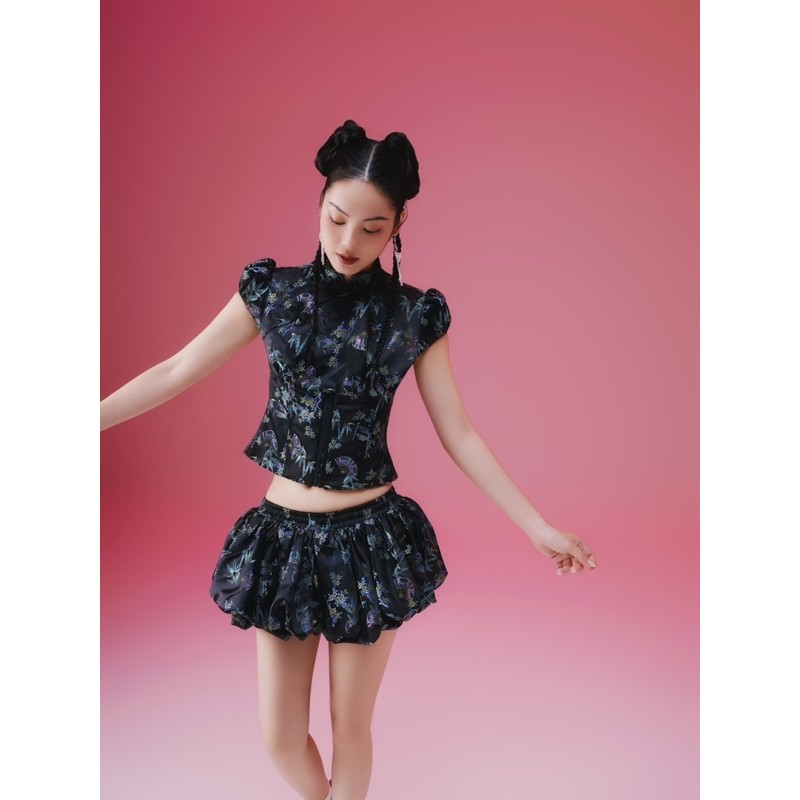 Nguyet Van Set - The frecklestudio