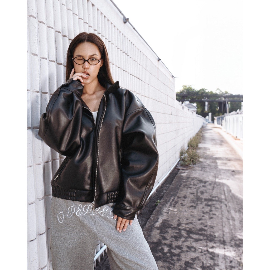 2000 LEATHER JACKET - 67 Percent
