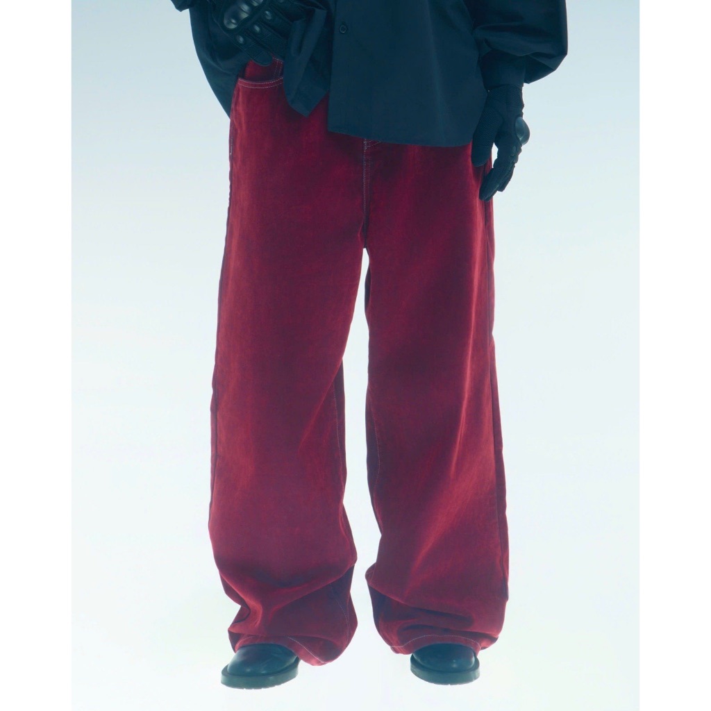 DENIM VELVET WASH JEANS - 67 Percent