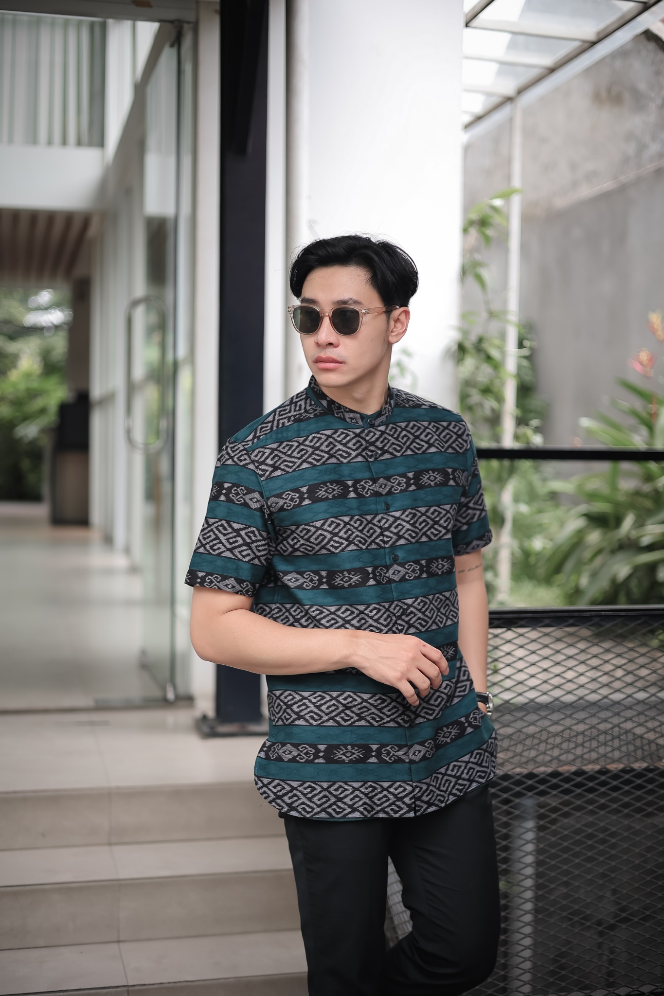 ETHNIC Short Sleeve