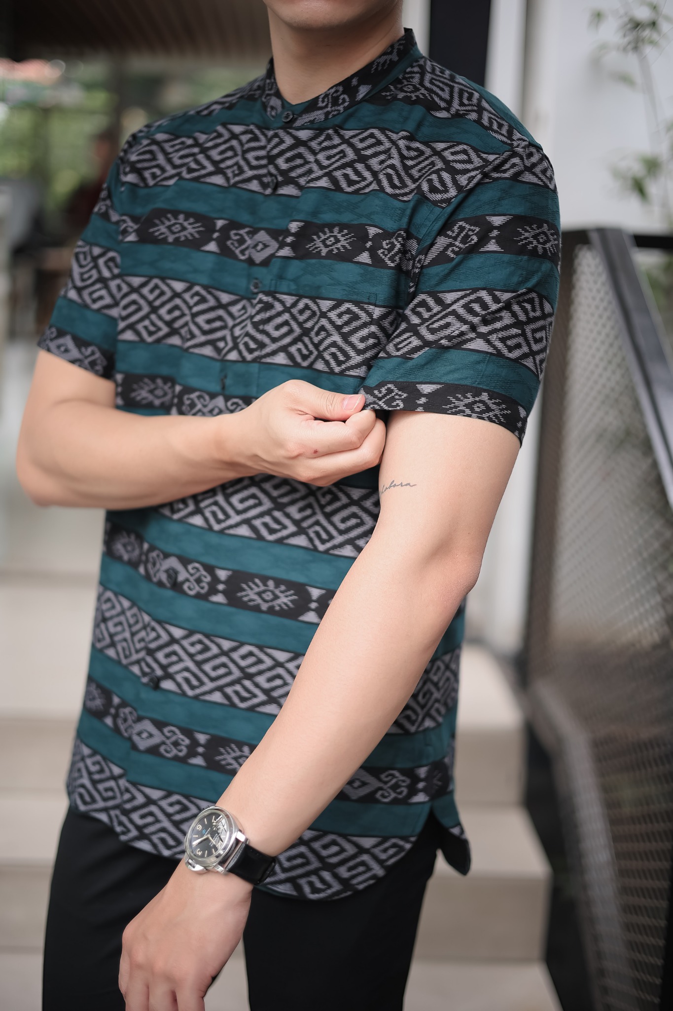 ETHNIC Short Sleeve