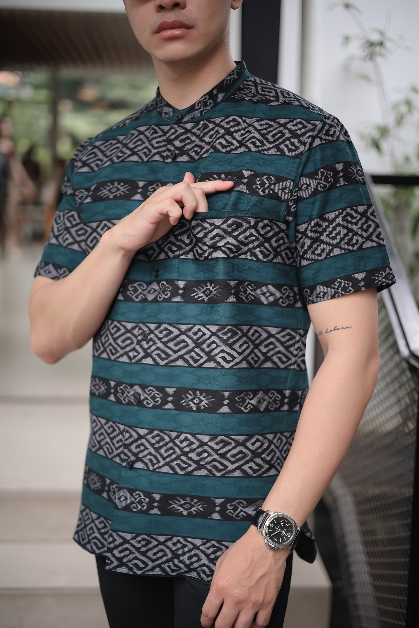 ETHNIC Short Sleeve