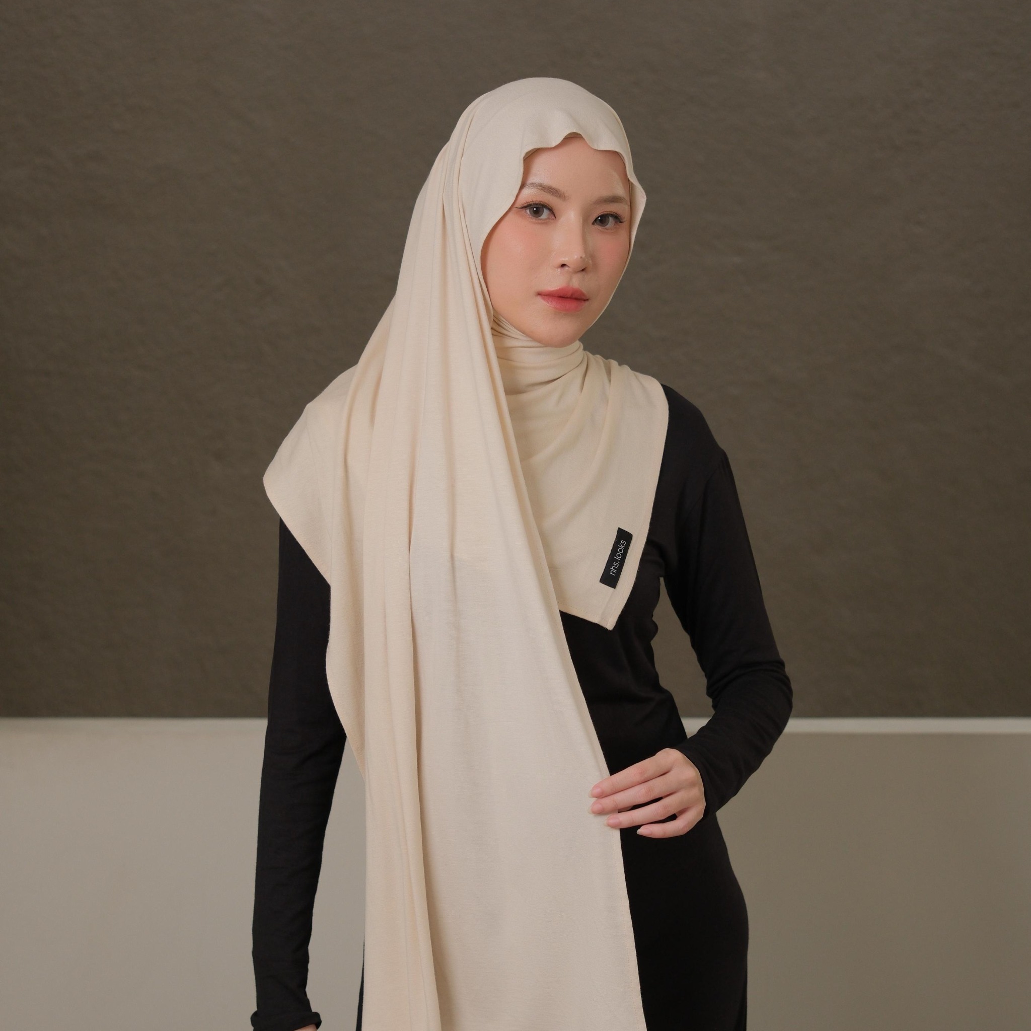 NHS.LOOKS - Hagia Pashmina