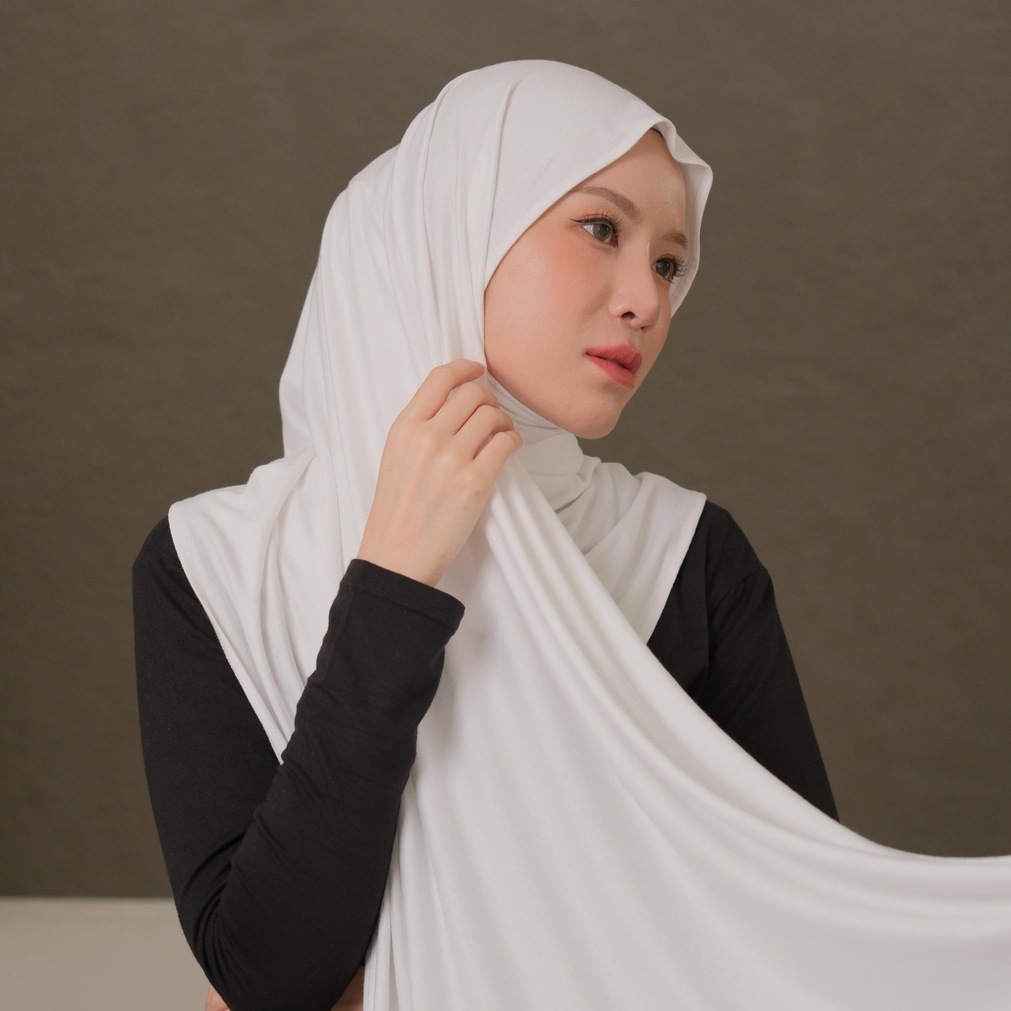 NHS.LOOKS - Hagia Pashmina