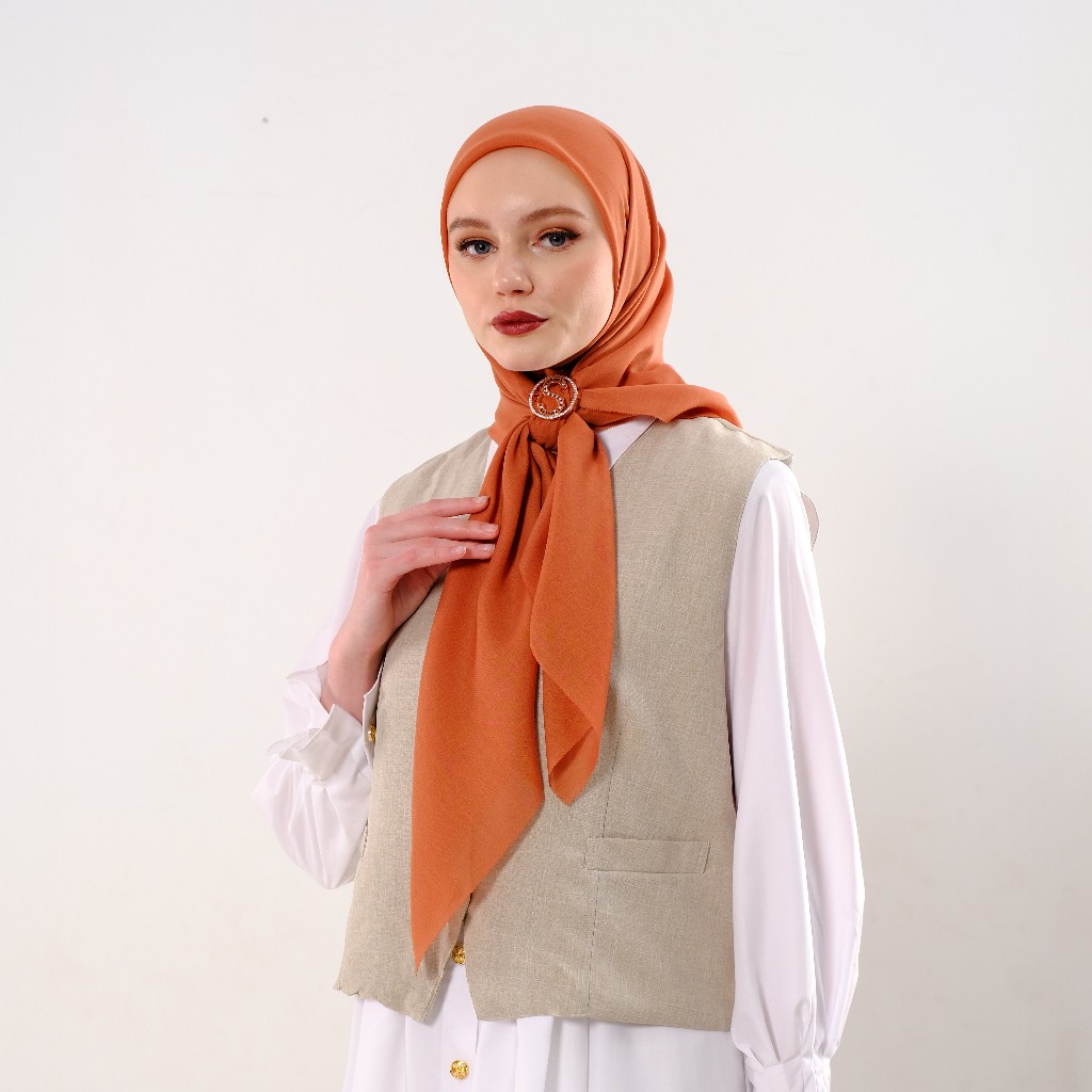Shafira - Marcella Plain Scarf - Hijab Segi Empat - Ziplock Packaging