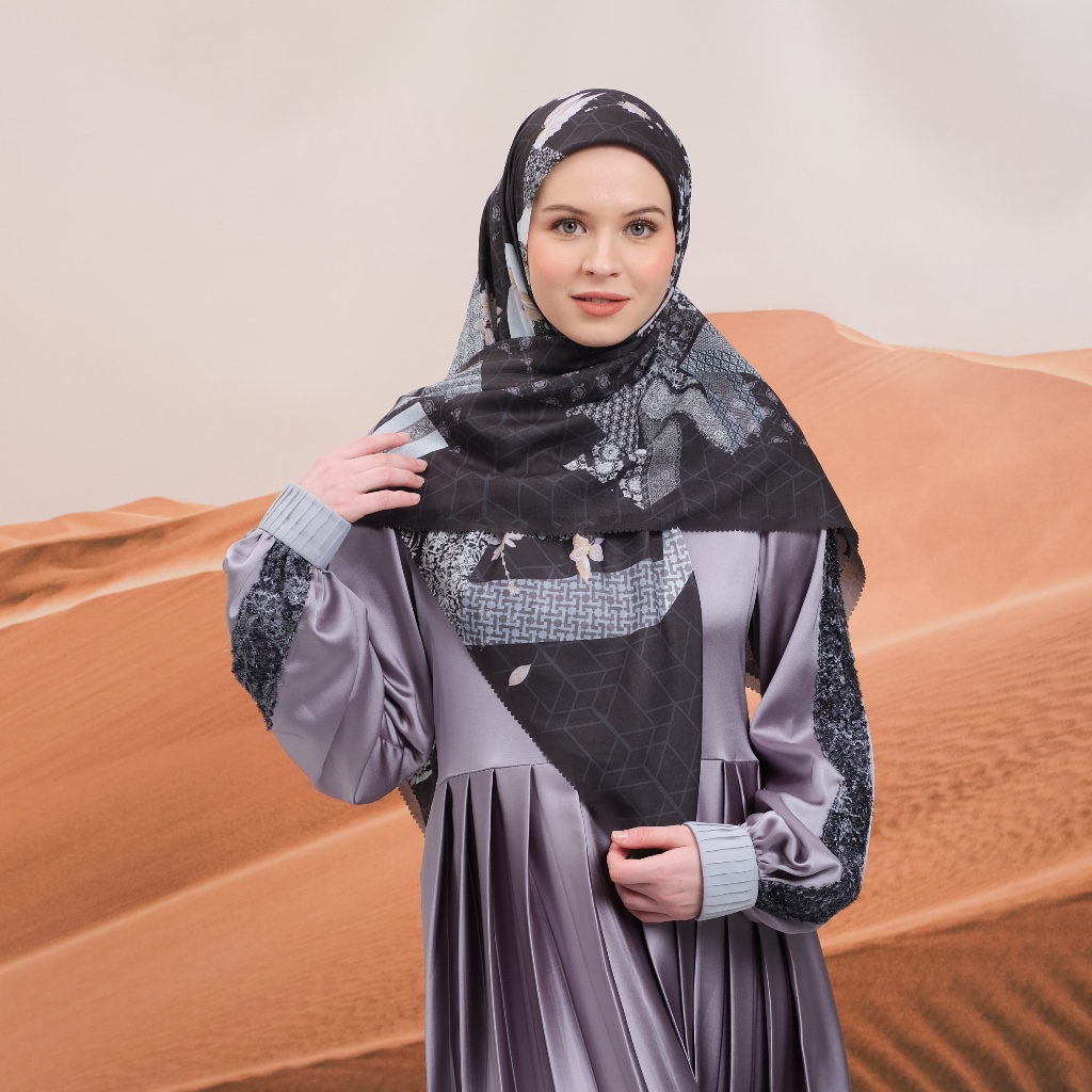 Shafira - Dilara Printed Scarf - Hijab Segi Empat Motif - Voal - Hard Box Packaging