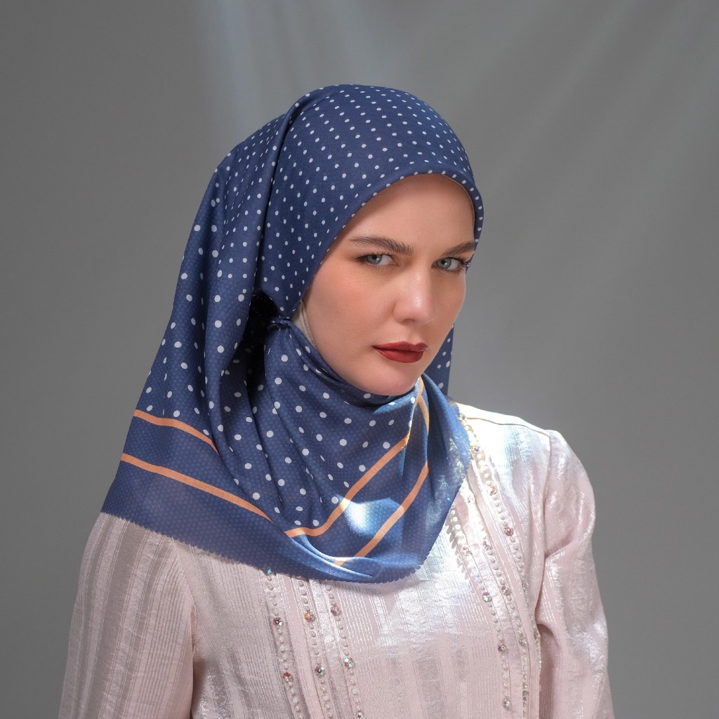 Shafira - Corvina Printed Scarf - Kerudung Segi Empat Motif - Hard Box Packaging