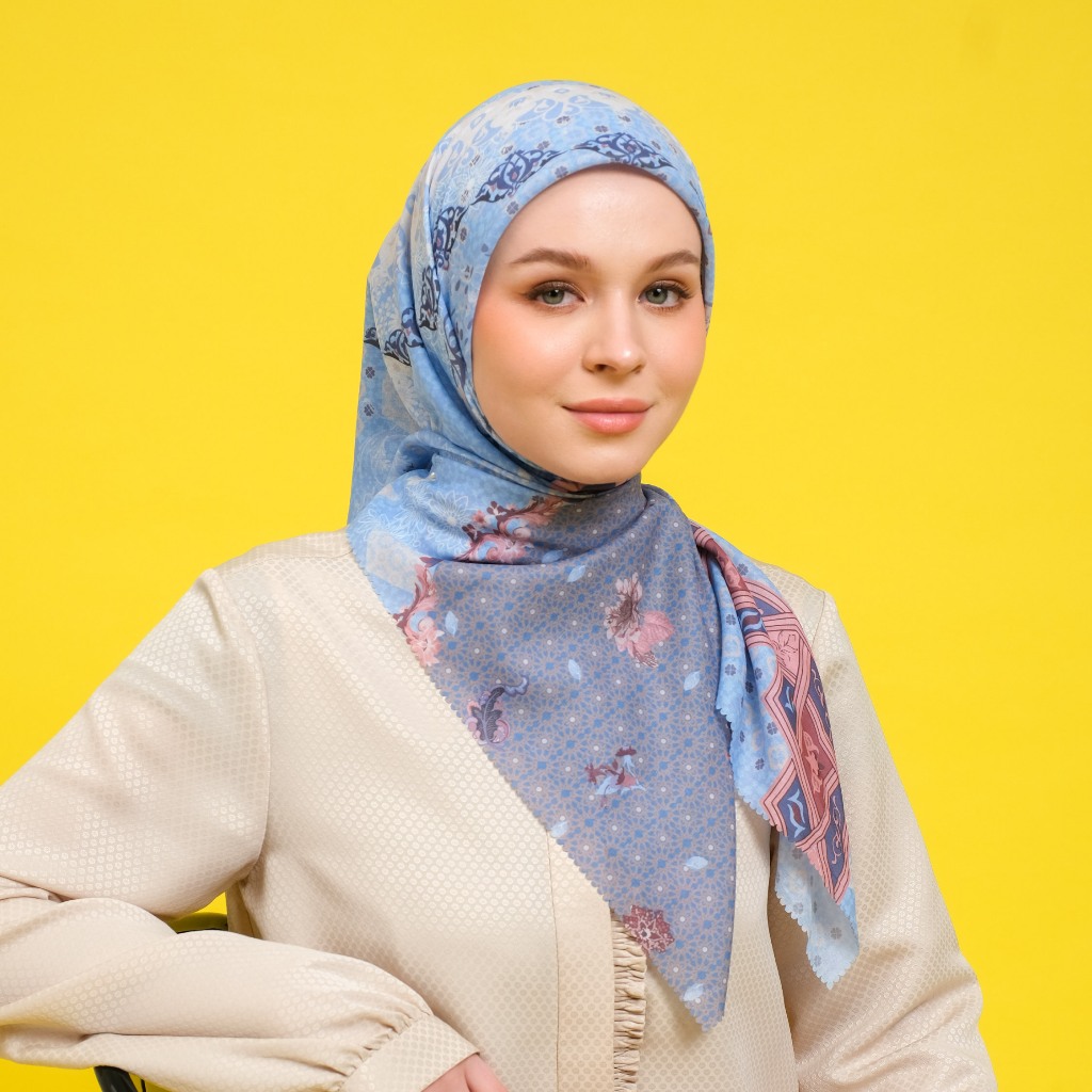 Shafira - Zemora Printed Scarf - Hijab Segi Empat Motif - Voal - Hard Box Packaging