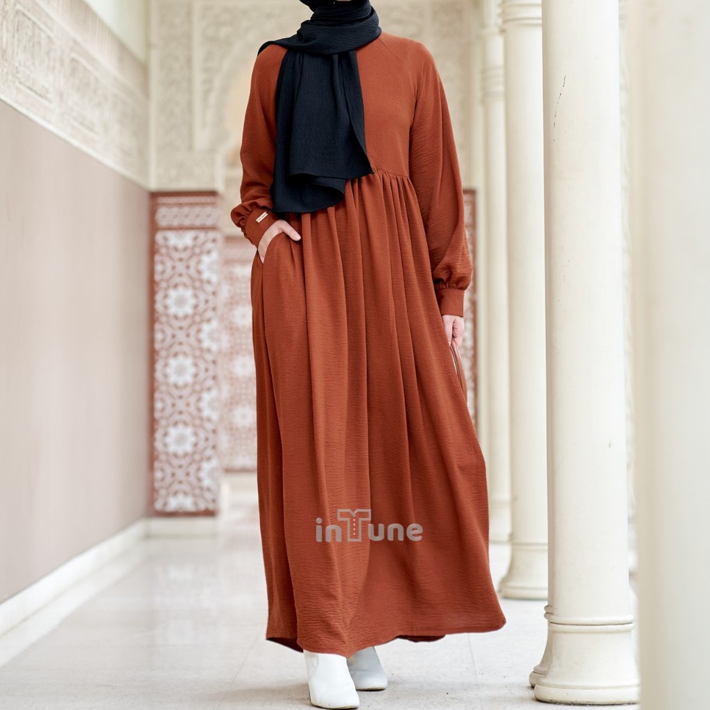 INTUNE HIJAB AISHA GAMIS PREMIUM CRINKLE AIR FLOW ABAYA SIMPLE