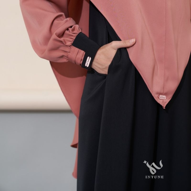 INTUNE HIJAB IQLIMA GAMIS UMROH POLOS PREMIUM KOMBINASI WARNA