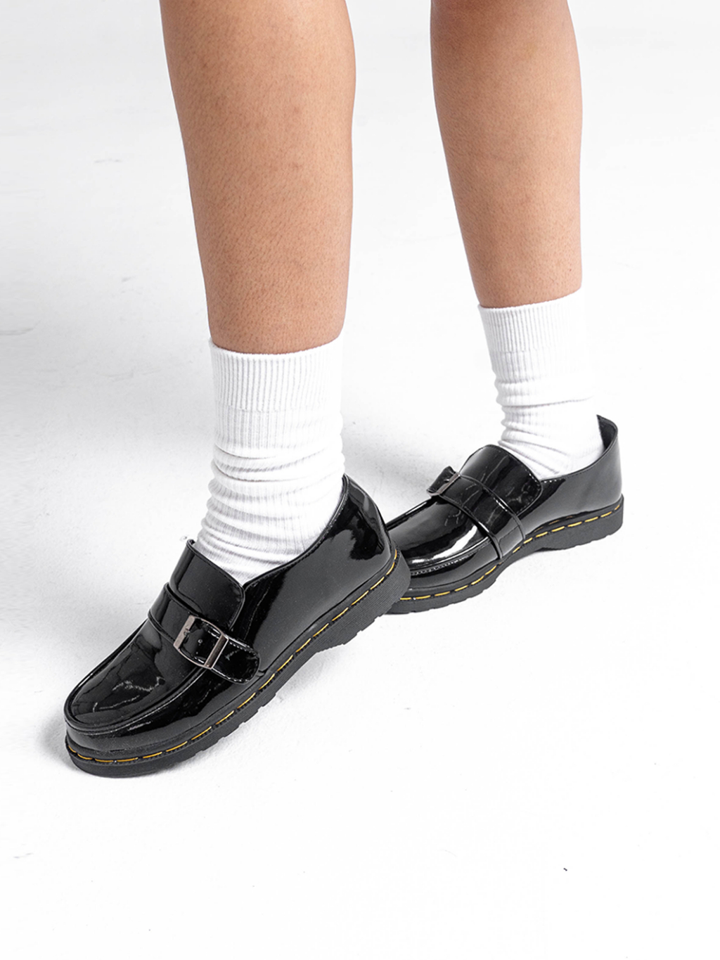 Sepatu Catless tirana Hitam - Sepatu Slip On Loafers Boots Kulit Wanita