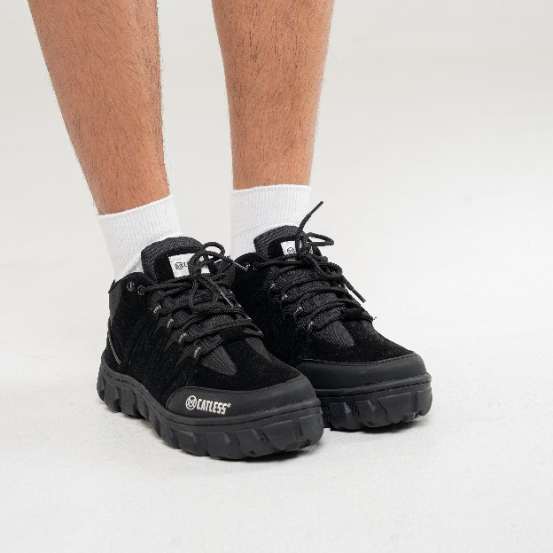 Catless Sepatu boots Safety Pria Everest Hitam - Sepatu Outdoor Gunung Pria Dengan Ujung Besi