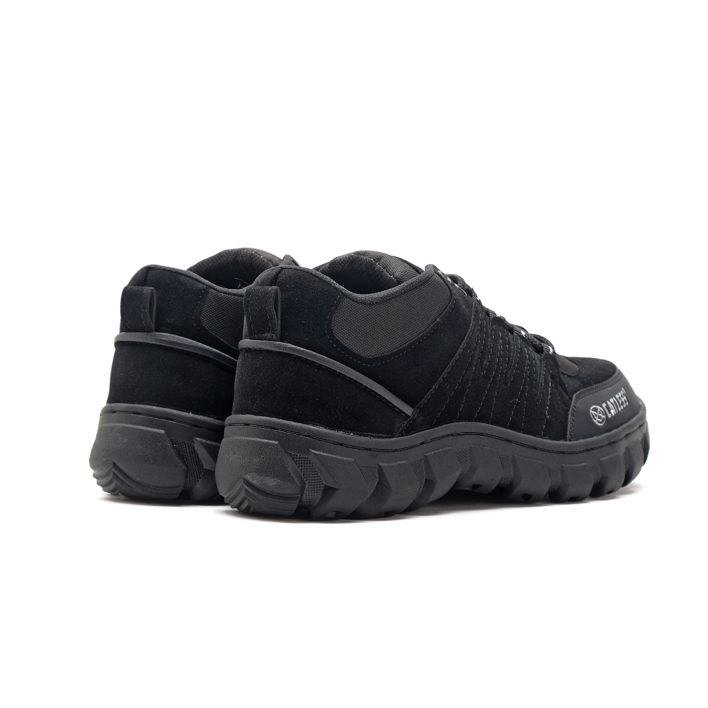 Catless Sepatu boots Safety Pria Everest Hitam - Sepatu Outdoor Gunung Pria Dengan Ujung Besi