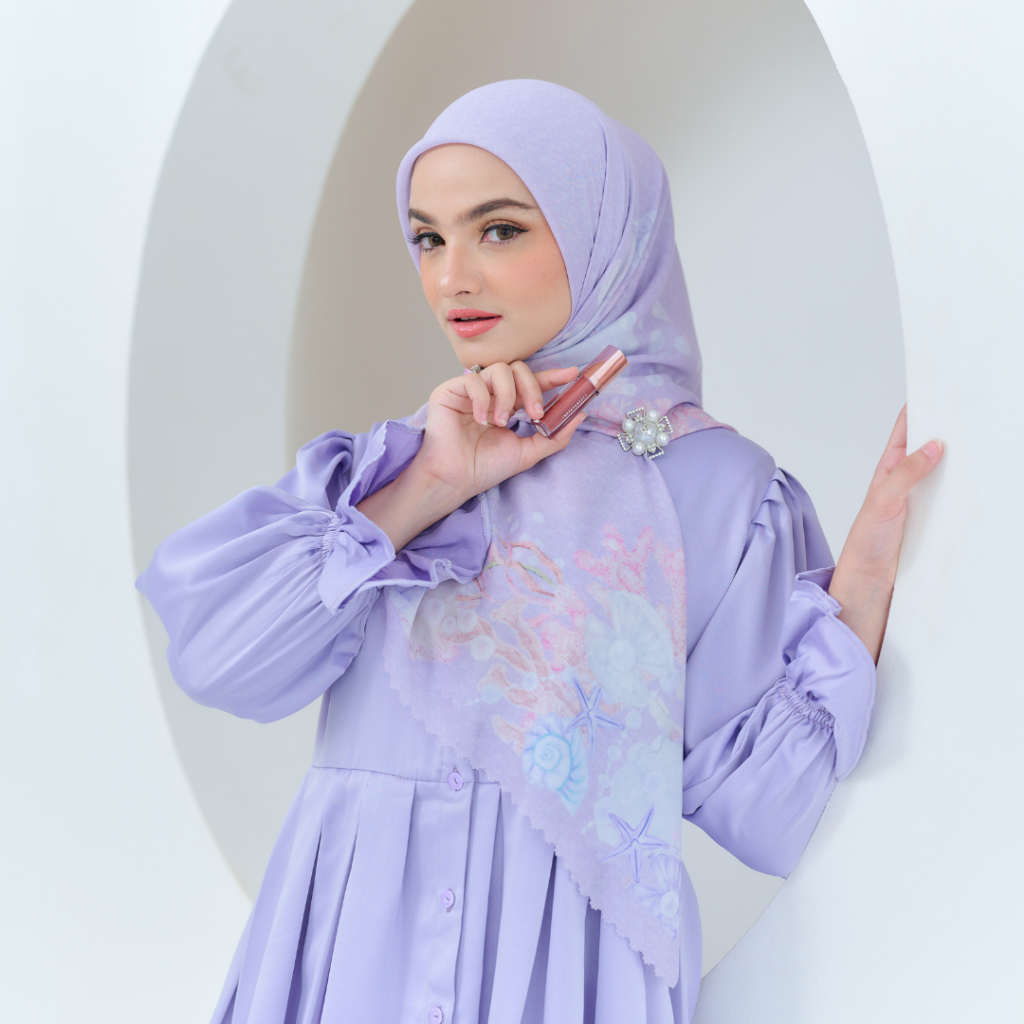 Scarf Pearl of The Sea Series x Insta Perfect - Hijab Segi Empat