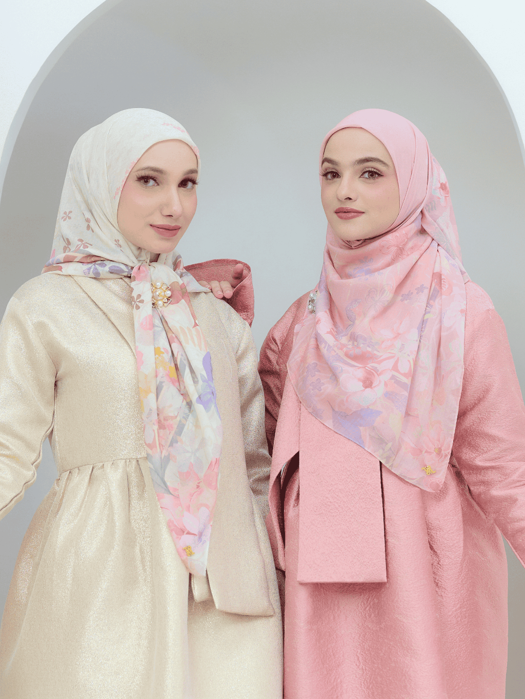 Scarf Magnolia Series