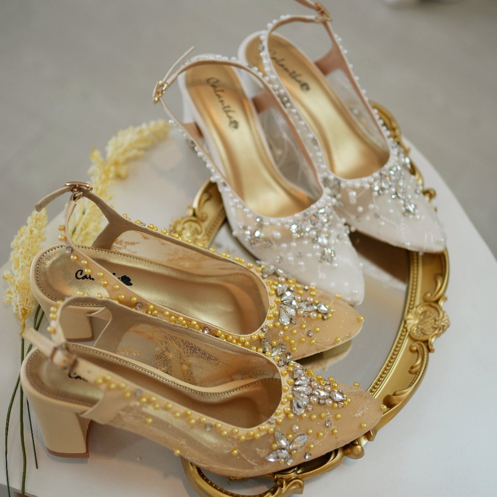 Deu_Calantha Sepatu Ankle Strap Adeline Cream & White 7 cm