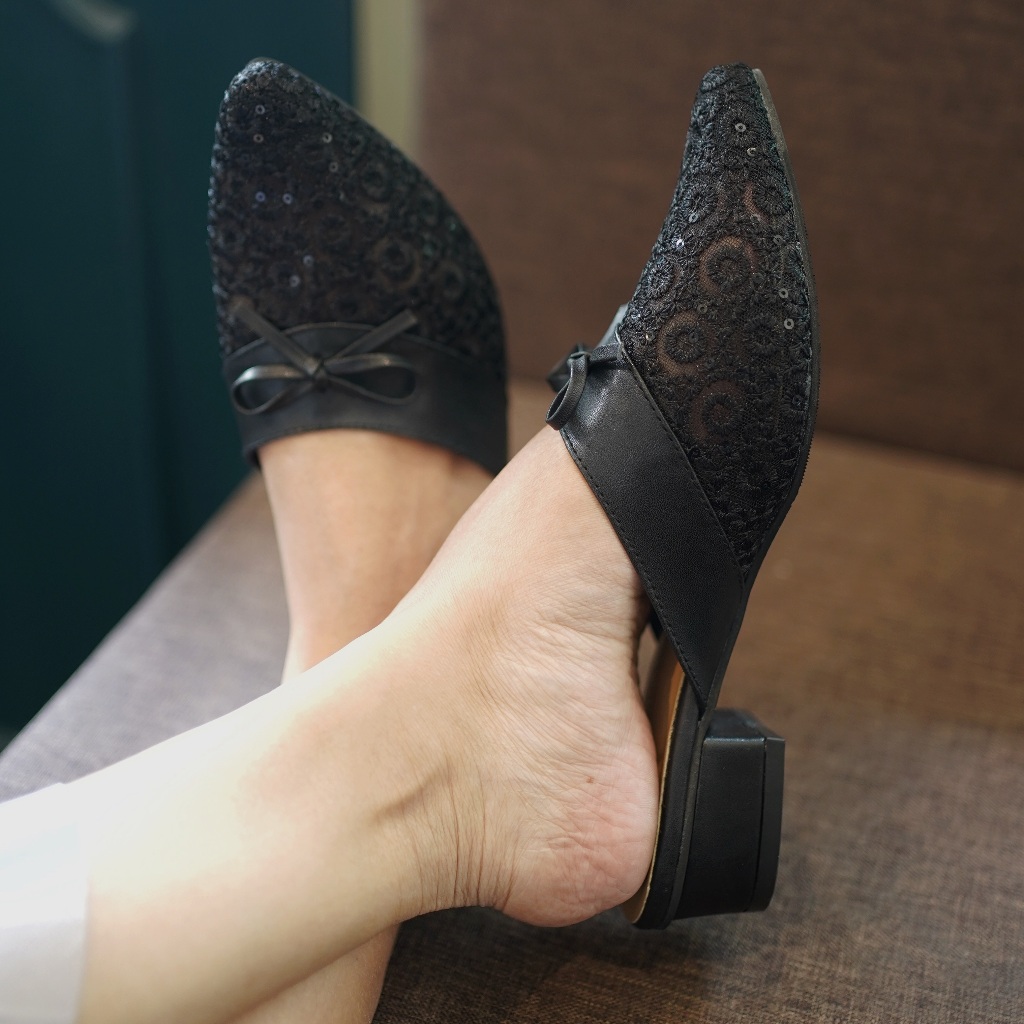 Deu_Calantha Sendal Harian Sepatu Pesta Wanita Wedding Selop Florence Heels 3 Cm Kain Brokat Hak Tebal Kulit Sintesis Insole Empuk