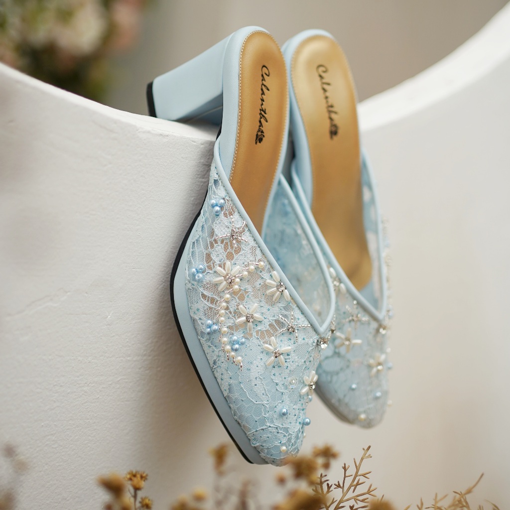 Deu_Calantha Sepatu Pesta Wanita Wedding Selop Payet Grasella Heels Blok 7 Cm Bahan Kain Brokat