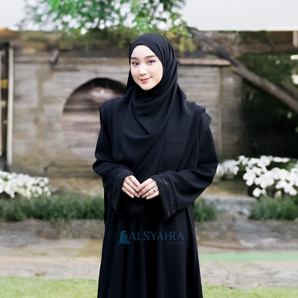 Alsyahra Exclusive - Pashmina Meleyot Luxe Aesthetic Hijab Syari Jetblack